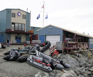 Palmer Station�s main form of transportation is inflatable boats. (Photo by Larry Madin, WHOI)