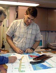  Mapmaker, mapmaker, make us a map. Dan Scheirer plays a crucial role. He uses data collected by the ship&rsquo;s multibeam sonar and ABE to make the maps that guide our decisions each day.