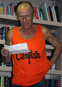 During the clean up of the area north of Mothra, divers in Alvin recovered old transponders. Visible is a line that streams up from the base of the transponder. 