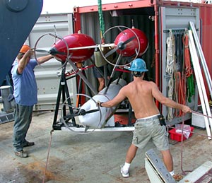 ABE completed its final survey of the cruise last night. Today, Bosun Wayne Bailey and Able Bodied Seaman Patrick Hennessy assisted in stowing ABE in its shipping container. ABE will stay on board Atlantis, which is transiting to Astoria, Oregon. ABE then will be transferred to the R/V Thomas Thompson for another cruise.