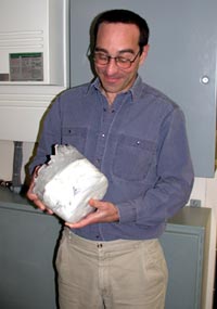  It’s not often you see T-shirts in this state! Rookie diver Lonny Lippsett arrived back from his dive in Alvin yesterday to find his T-shirts in the –70°C freezer!.