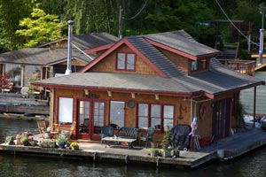 Houseboats line the banks of Lake Union in Seattle. The fish are never far for residents of these unique homes.